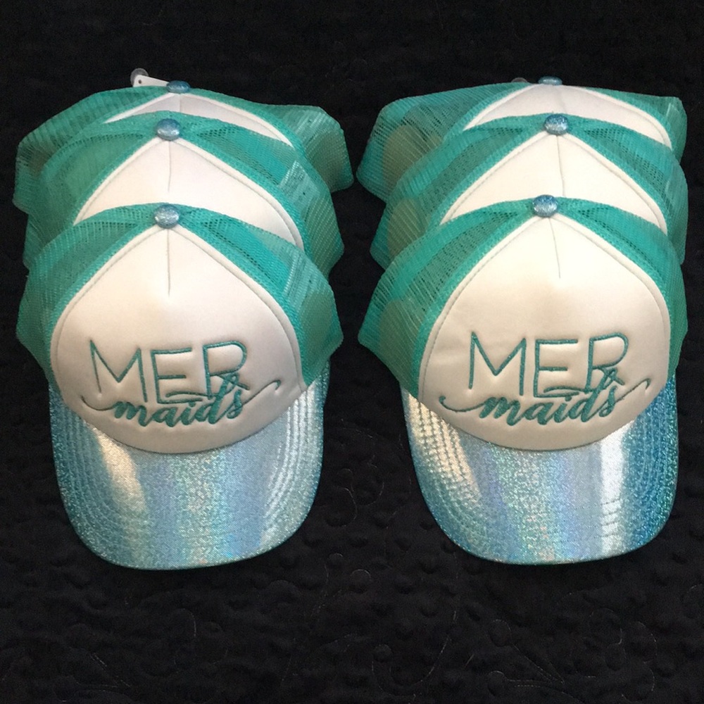 ICING BRIDAL BAR Brand …6 Brides made caps 🧢 all NEW with tags 🧜🏼‍♀️ MERMAIDS